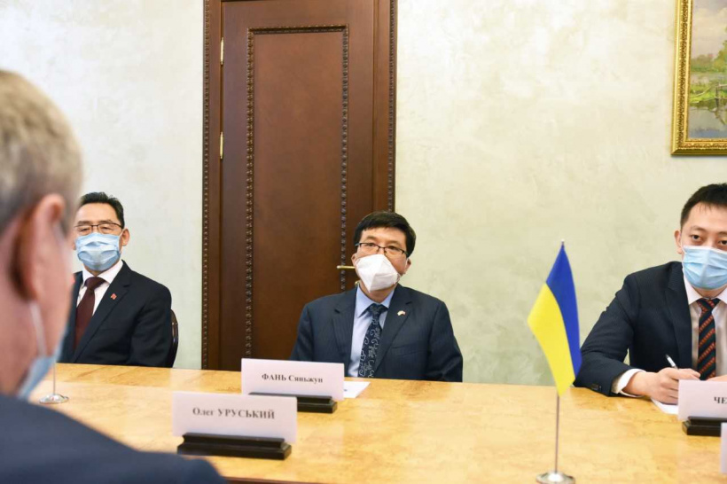 Україна-Китай обговорили розвиток військово-технічного співробітництва