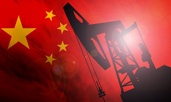 Китай погодився вивільнити запаси нафти з держрезервів залежно від цін — Reuters