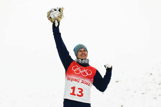 Українець Абраменко завоював срібну медаль Олімпійських ігор 2022