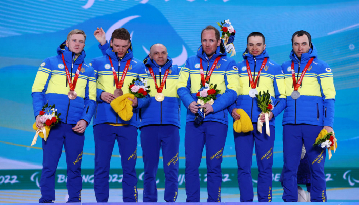 Україна зберігає друге місце у загальнокомандному заліку зимової Паралімпіади-2022