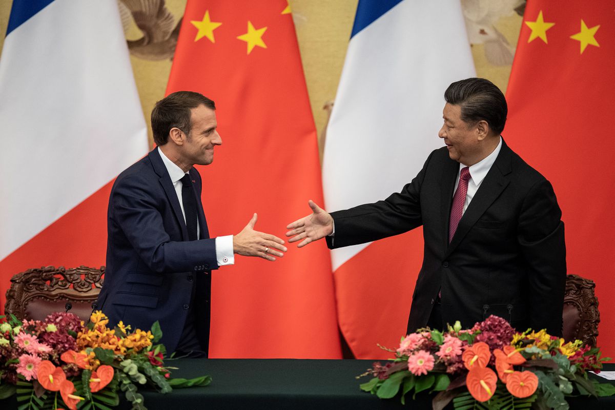 Лідери Франції та Китаю обговорили припинення вогню в Україні