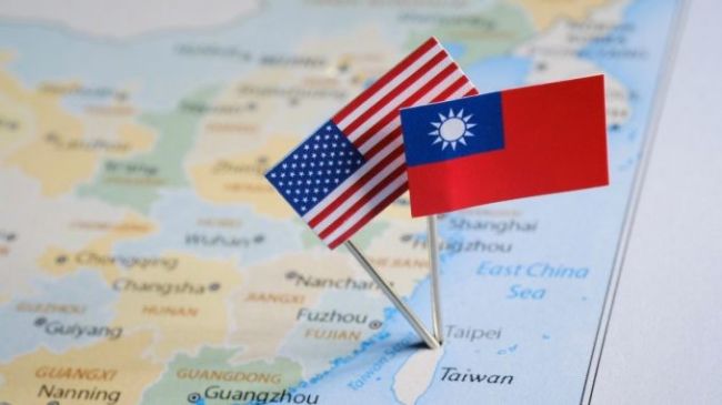 Китай вимагає від США відкликати план надання військової допомоги Тайваню