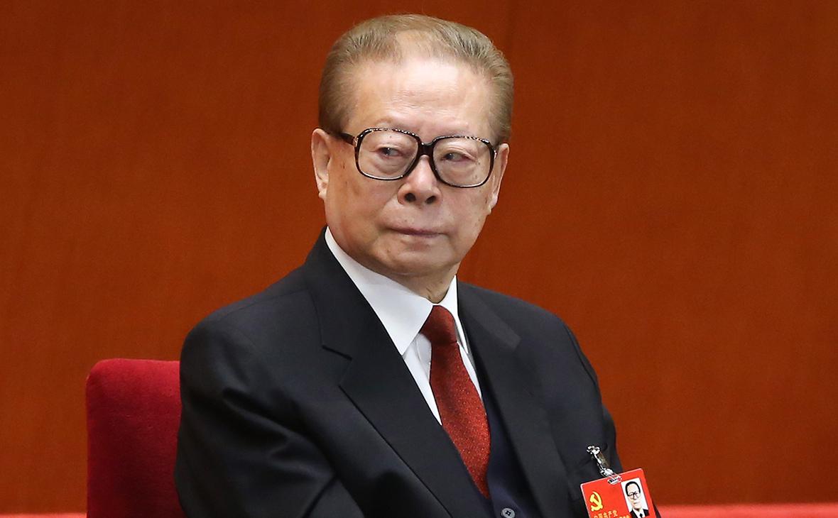 Помер колишній Голова КНР Цзян Цземінь.