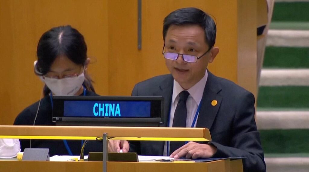 Посол Китаю в ООН: «Деяким країнам бракує щирості для сприяння мирним переговорам»