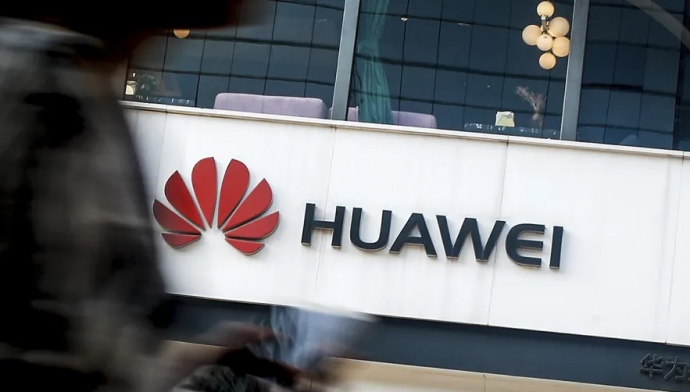 Huawei продовжує працювати і наймати співробітників у Росії – ЗМІ