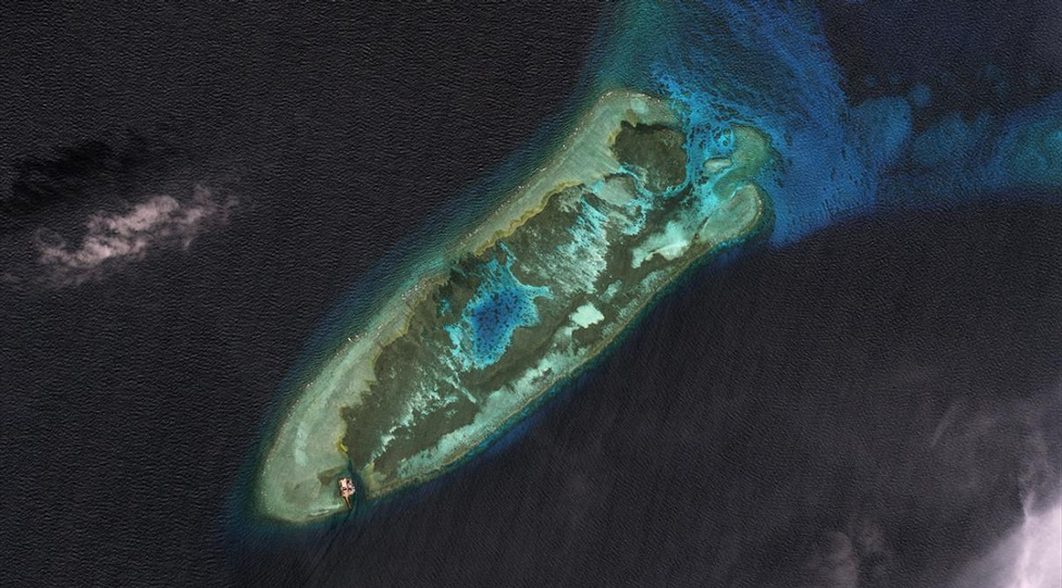 Китай рішуче виступає проти будівельних заходів Філіппін на островах і рифах архіпелагу Наньша - міністерство оборони