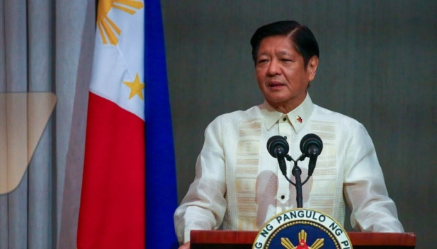 Філіппіни обіцяють «свідомі» контрзаходи через атаки Китаю на їхні кораблі