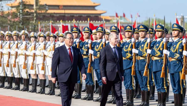 Двостороння торгівля і війна в Україні: підсумки візиту канцлера Німеччини до Китаю