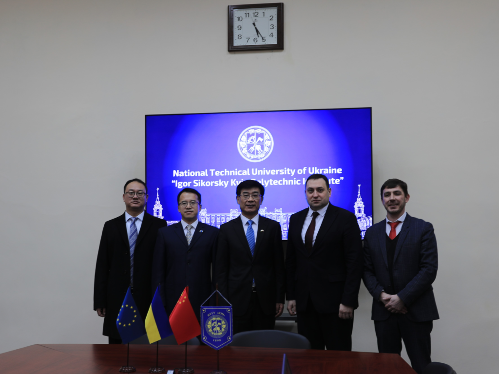 ПОСОЛ МА ШЕНКУНЬ ВІДВІДАВ НАЦІОНАЛЬНИЙ ТЕХНІЧНИЙ УНІВЕРСИТЕТ УКРАЇНИ