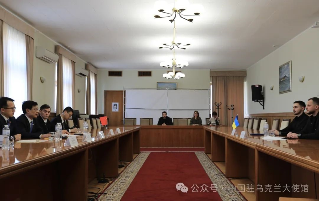 ПОСОЛ МА ШЕНКУН ЗУСТРІВСЯ З ГУБЕРНАТОРОМ КИЇВСЬКОЇ ОБЛАСТІ МИКОЛОЮ КАЛАШНИКОМ